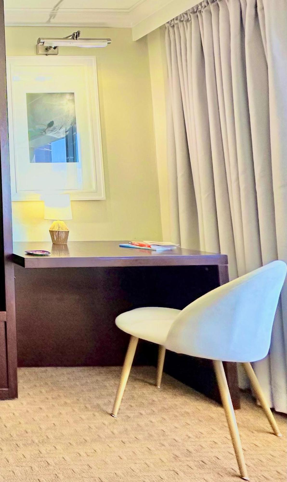 Waikiki Beach Experience! Luxury Oceanview Suite! 檀香山 外观 照片